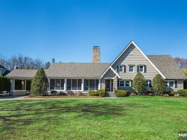 80 Hopper Avenue, Pequannock Township, NJ 07444