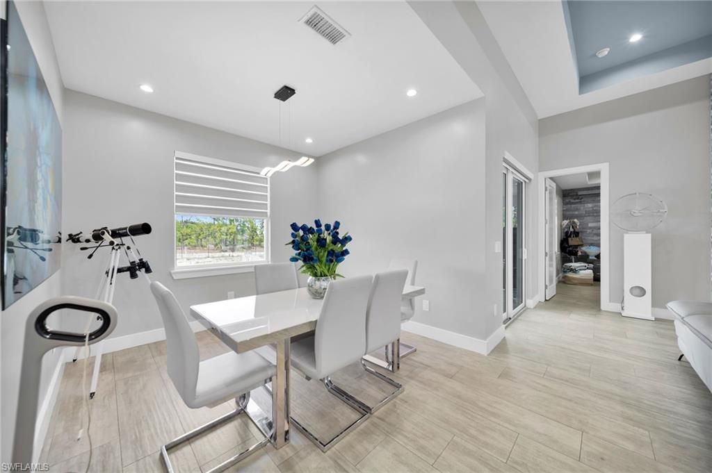 935 Beverly St E, Lehigh Acres, FL 33974 Photo