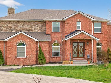 202 Palisades Pointe Drive, Lancaster, KY 40444