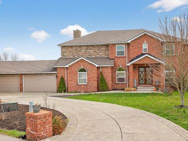 202 Palisades Pointe Drive, Lancaster, KY 40444