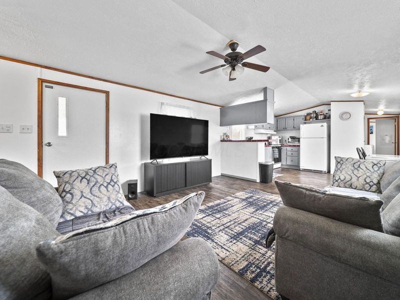 170 Spruce Ridge Drive , Ashville, OH 43103 Photo 12