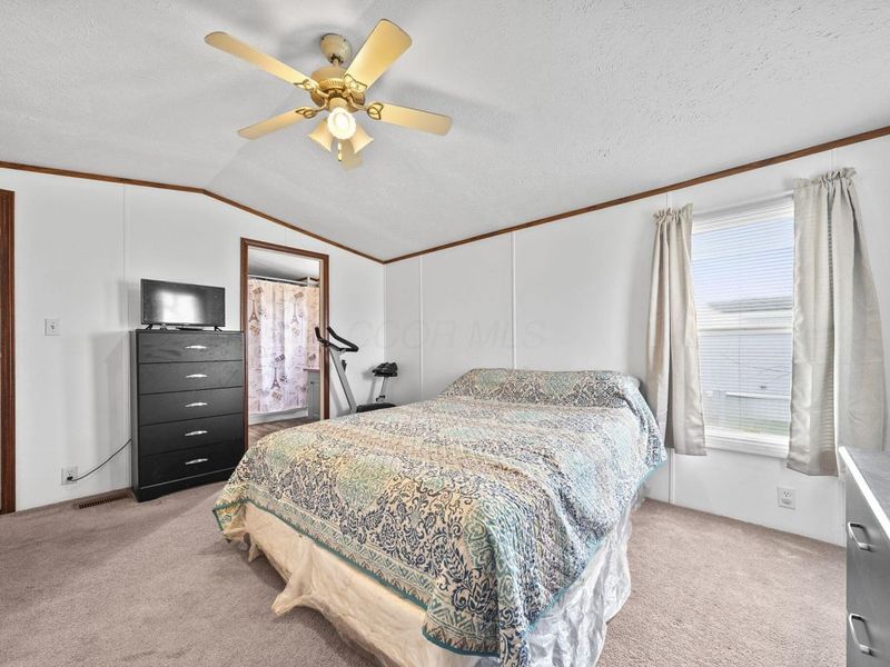 170 Spruce Ridge Drive , Ashville, OH 43103 Photo 22