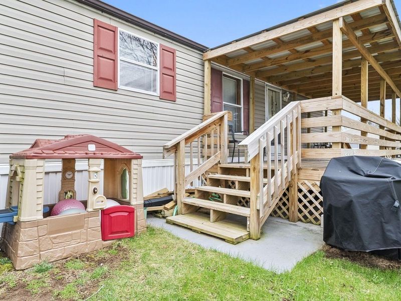 170 Spruce Ridge Drive , Ashville, OH 43103 Photo 6