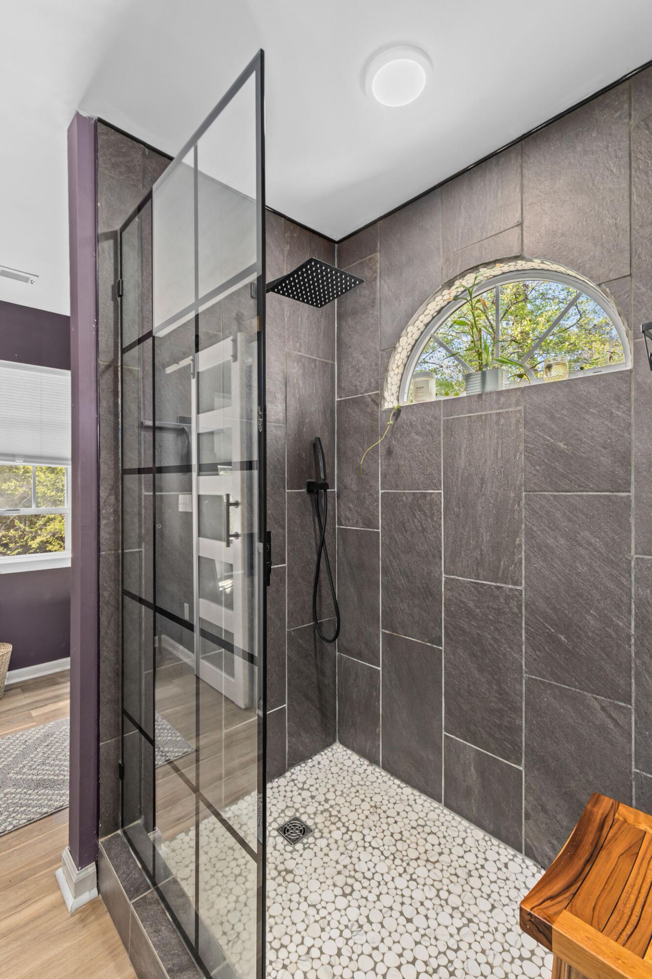 800 Essex Drive Photo 20