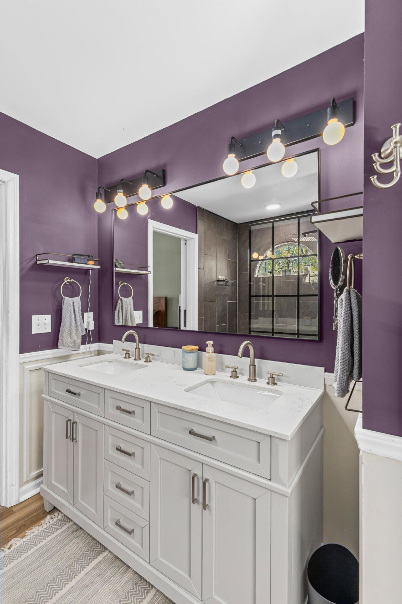 800 Essex Drive Photo 21