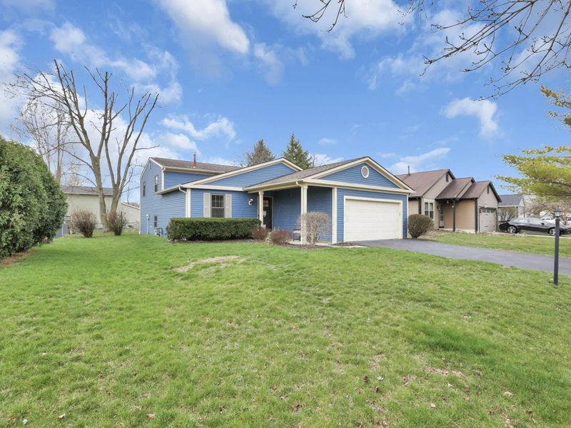 2417 Fernwood Avenue, Grove City, OH 43123 Photo 4