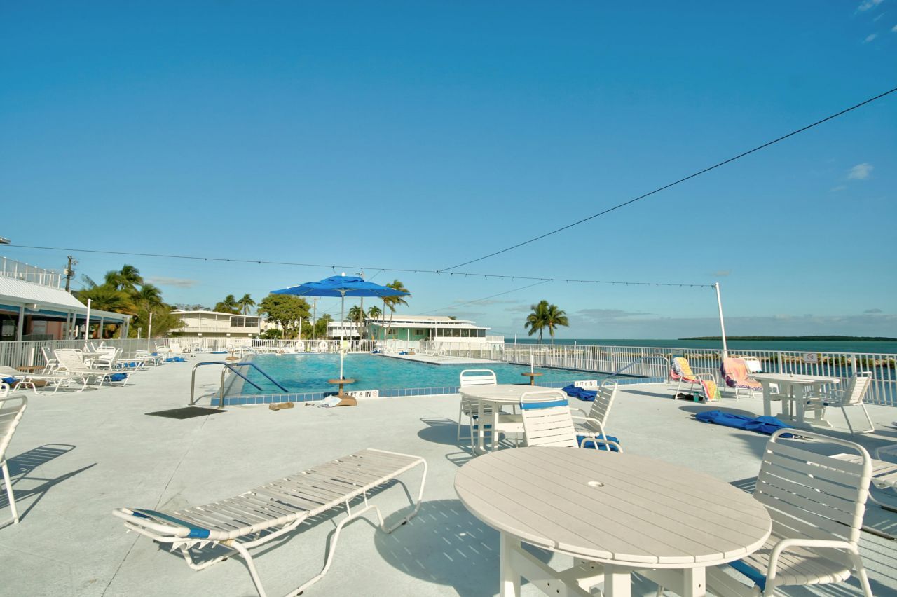 812 S Silver Circle, Key Largo, FL 33037 Photo