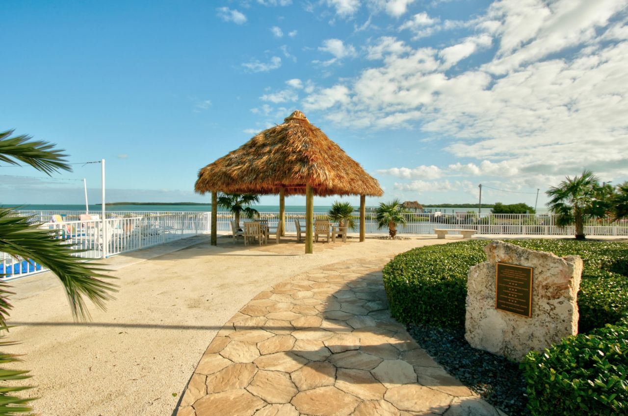 812 S Silver Circle, Key Largo, FL 33037 Photo