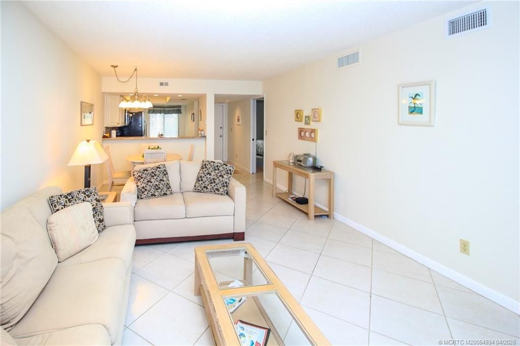 4680 NE Sandpebble Trace, Unit 303, Stuart, FL 34996 Photo