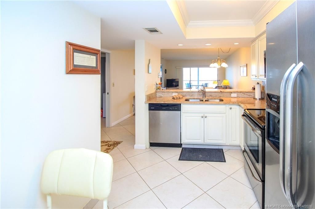 4680 NE Sandpebble Trace, Unit 303, Stuart, FL 34996 Photo
