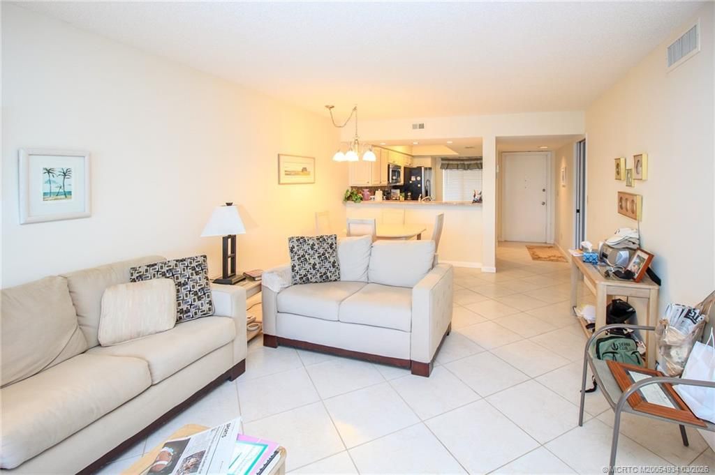 4680 NE Sandpebble Trace, Unit 303, Stuart, FL 34996 Photo