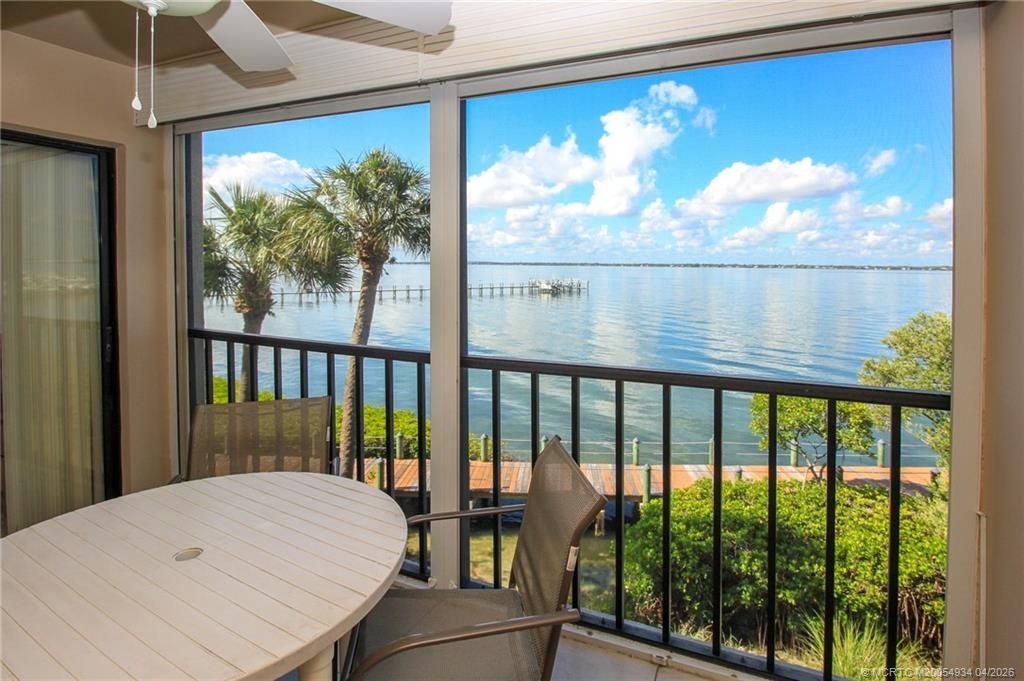 4680 NE Sandpebble Trace, Unit 303, Stuart, FL 34996 Photo
