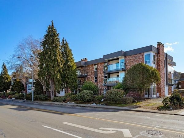 1725 Cedar Hill Cross Rd , Unit 202, Saanich, BC V8P 2P8