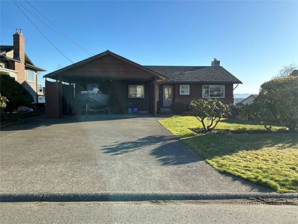 535 South Birch St S, Campbell River, BC V9W 6A7