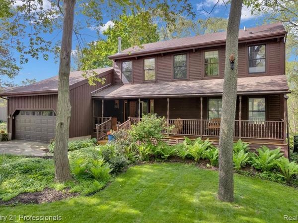 1155 Teakwood Circle, Meridian Twp, MI 48840