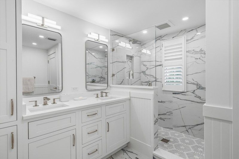 1395 Ivy Court, Unit 201, Vero Beach, FL 32963 Photo