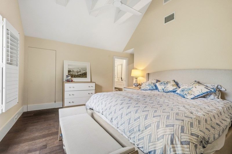 1395 Ivy Court, Unit 201, Vero Beach, FL 32963 Photo