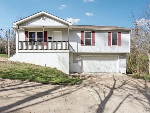 600 W Clement, De Soto, MO 63020