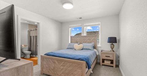 18661 Village Center Drive, Reno, NV 89508 Photo