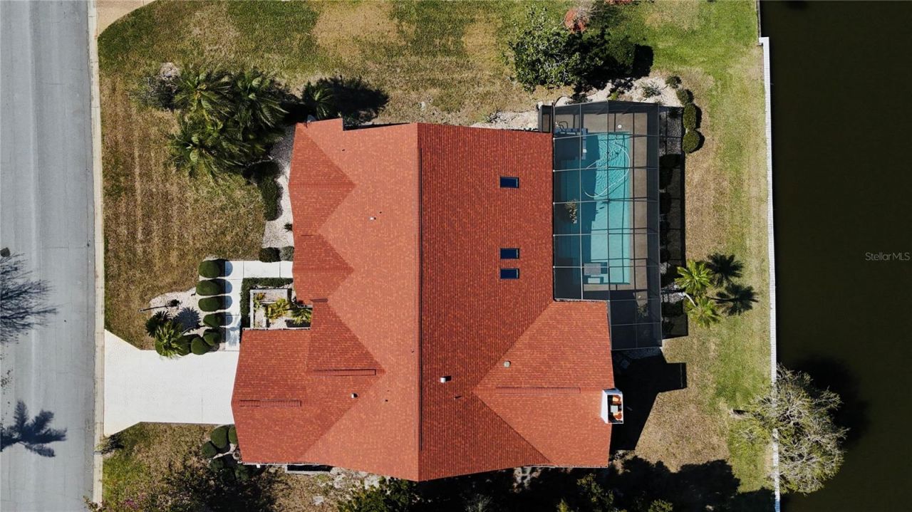 6821 Country Lakes Circle, Sarasota, FL 34243 Photo