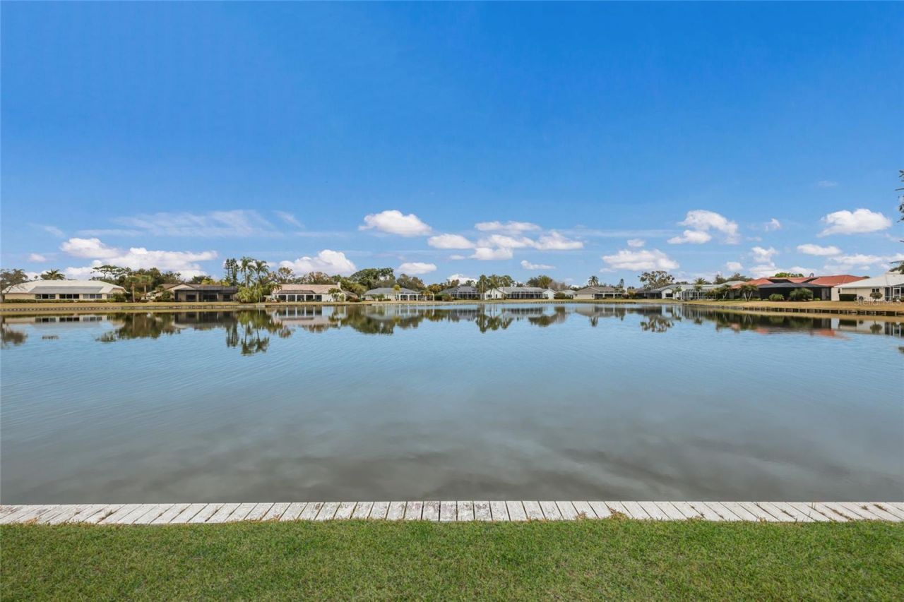 6821 Country Lakes Circle, Sarasota, FL 34243 Photo