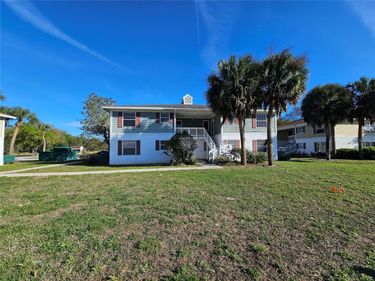 8142 FAIRWAYS CIRCLE, Unit S204, OCALA, FL 34472