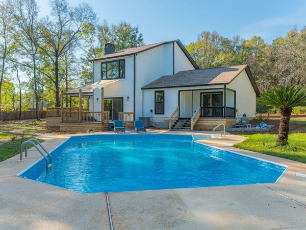 2787 Lake Silver Road, Crestview, FL 32536