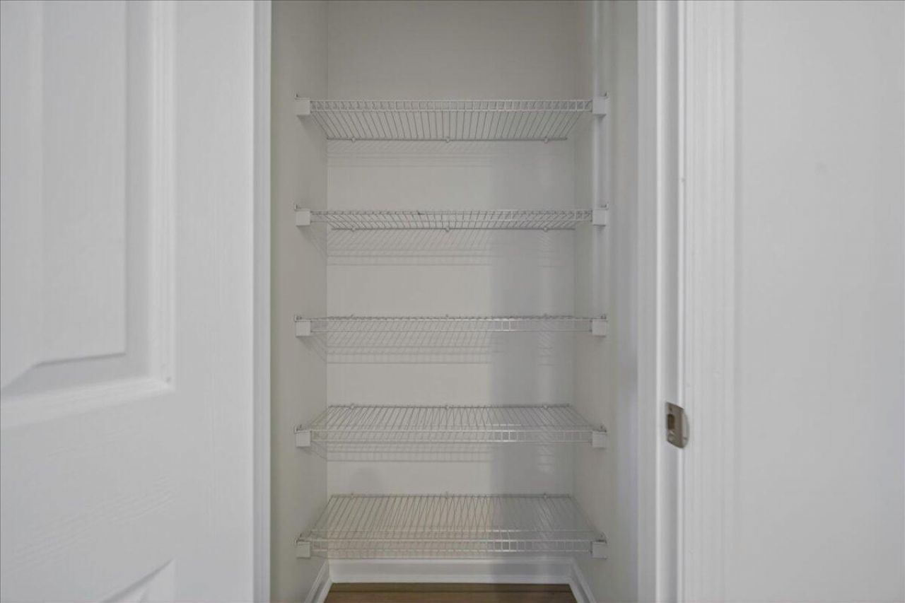 133 Taylor Circle Photo 16