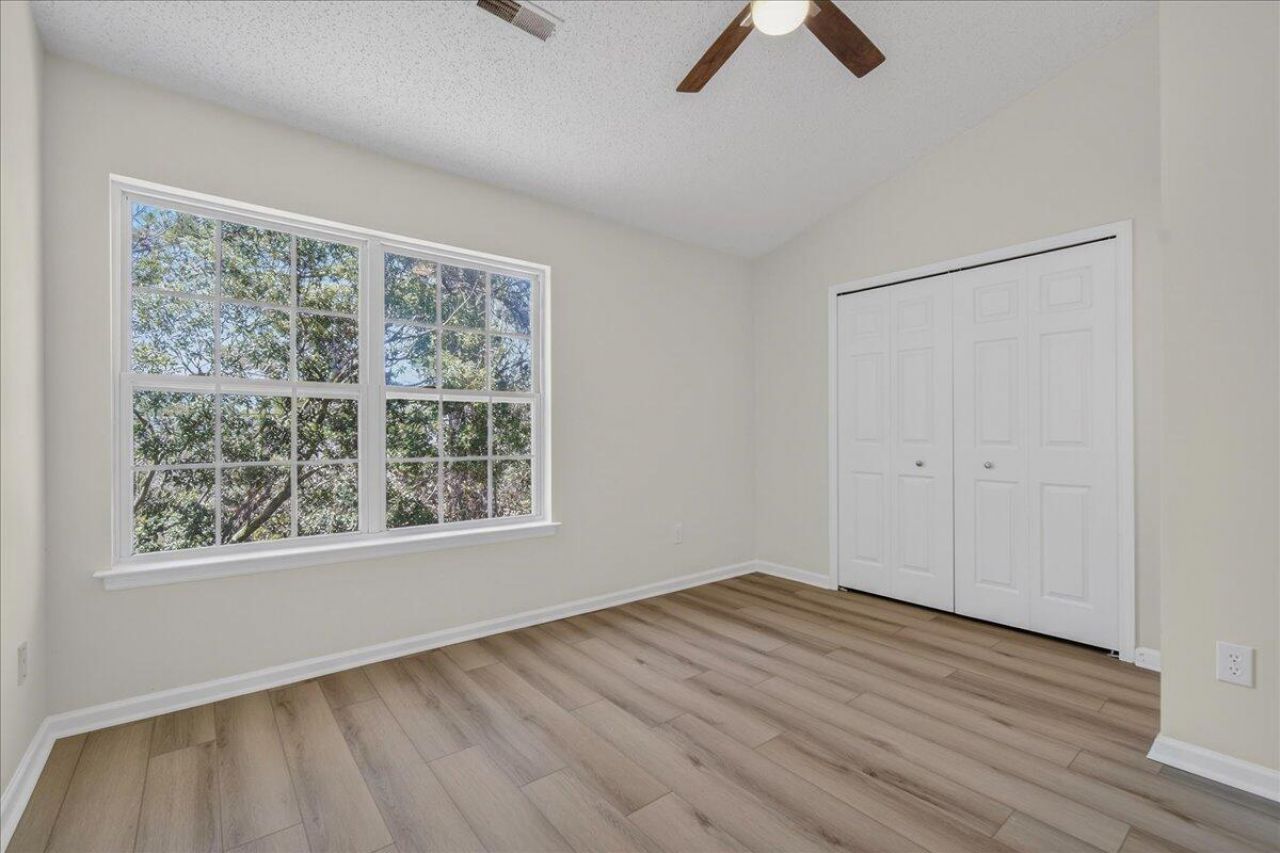 133 Taylor Circle Photo 25