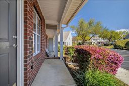 133 Taylor Circle photo 4