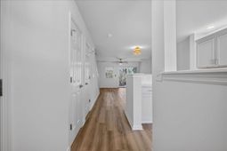 133 Taylor Circle photo 4