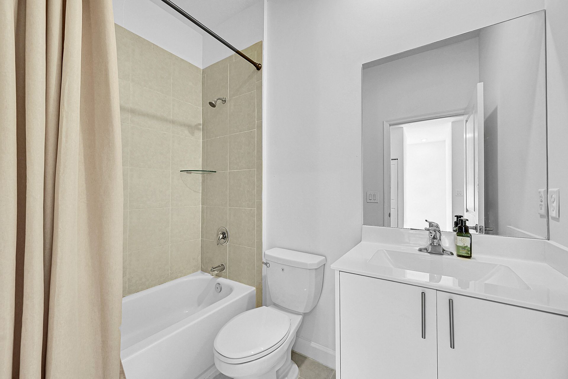 20357 NW 4th Path, Miami Gardens, FL 33169 Photo