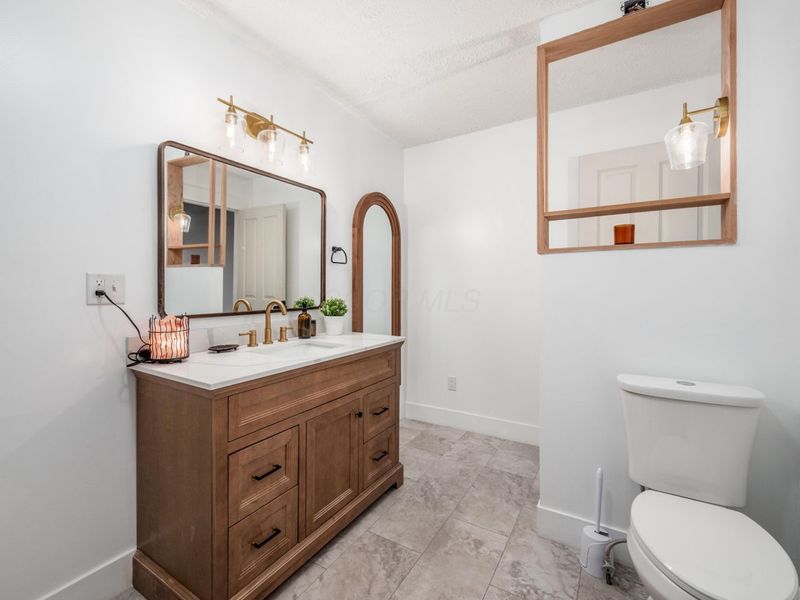 221 E Center Street, West Mansfield, OH 43358 Photo 14