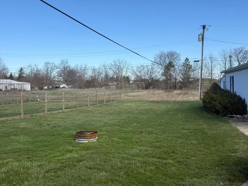 221 E Center Street , West Mansfield, OH 43358 Photo 3