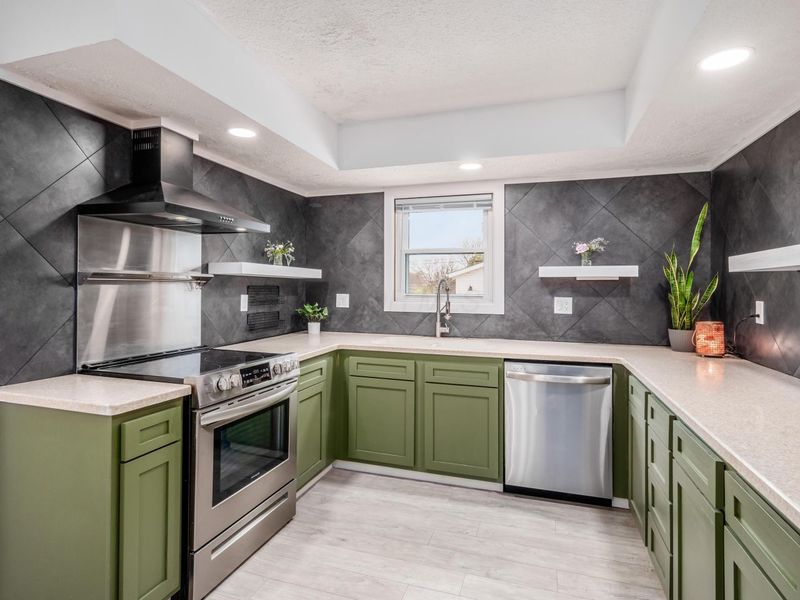 221 E Center Street, West Mansfield, OH 43358 Photo 7