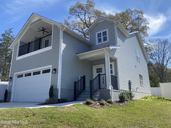 504 Lakeshore Drive, Aberdeen, NC 28315