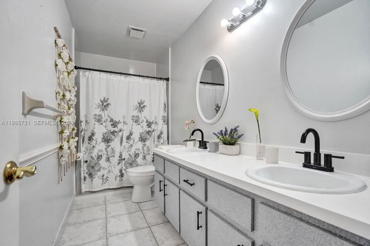 Please Call For Address, Plantation, FL 33322 Photo