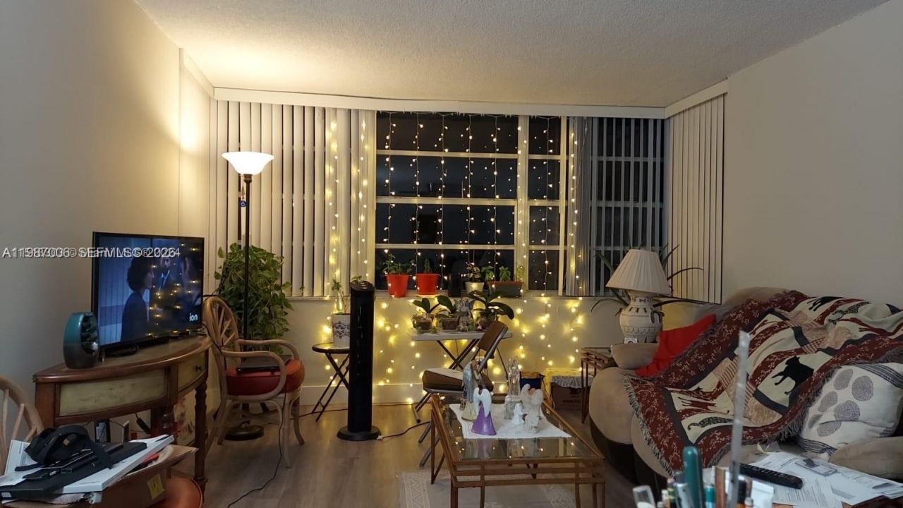 6700 Cypress Rd , Unit 409, Plantation, FL 33317 Photo