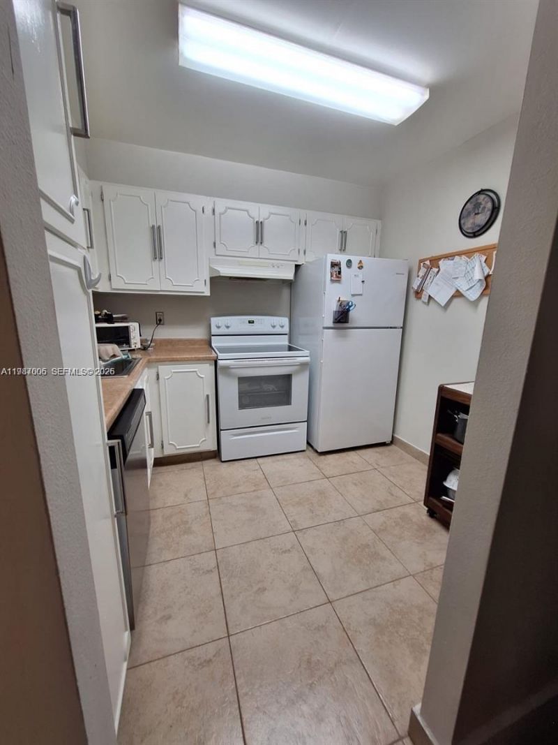 6700 Cypress Rd , Unit 409, Plantation, FL 33317 Photo