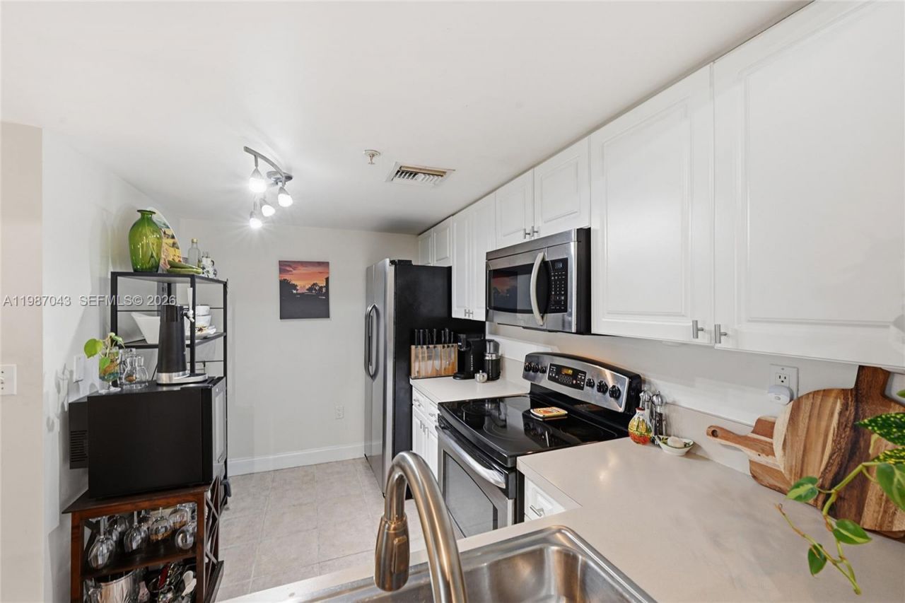 520 SE 5th Ave , Unit 3403, Fort Lauderdale, FL 33301 Photo