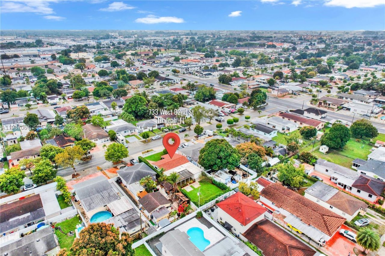 733 W 32 Street , Hialeah, FL 33012 Photo