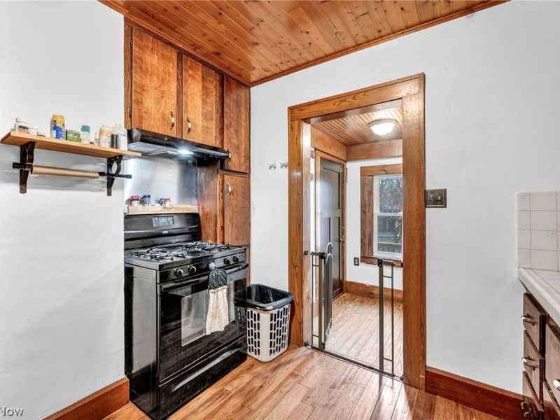 123 W Church Street, Newton Falls, OH 44444 Photo 11