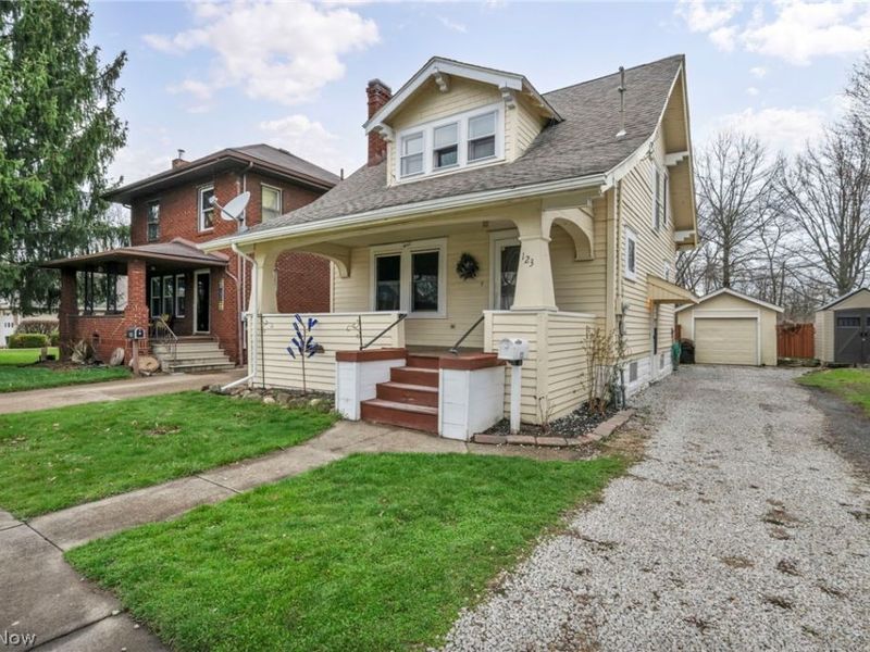 123 W Church Street, Newton Falls, OH 44444 Photo 2