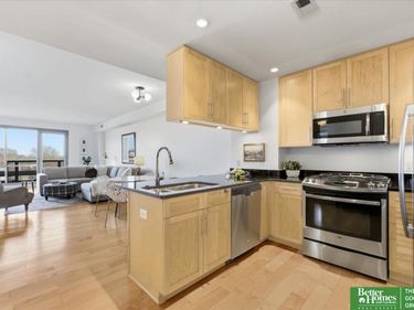 3201 Dodge Court, Unit 5309, Omaha, NE 68131