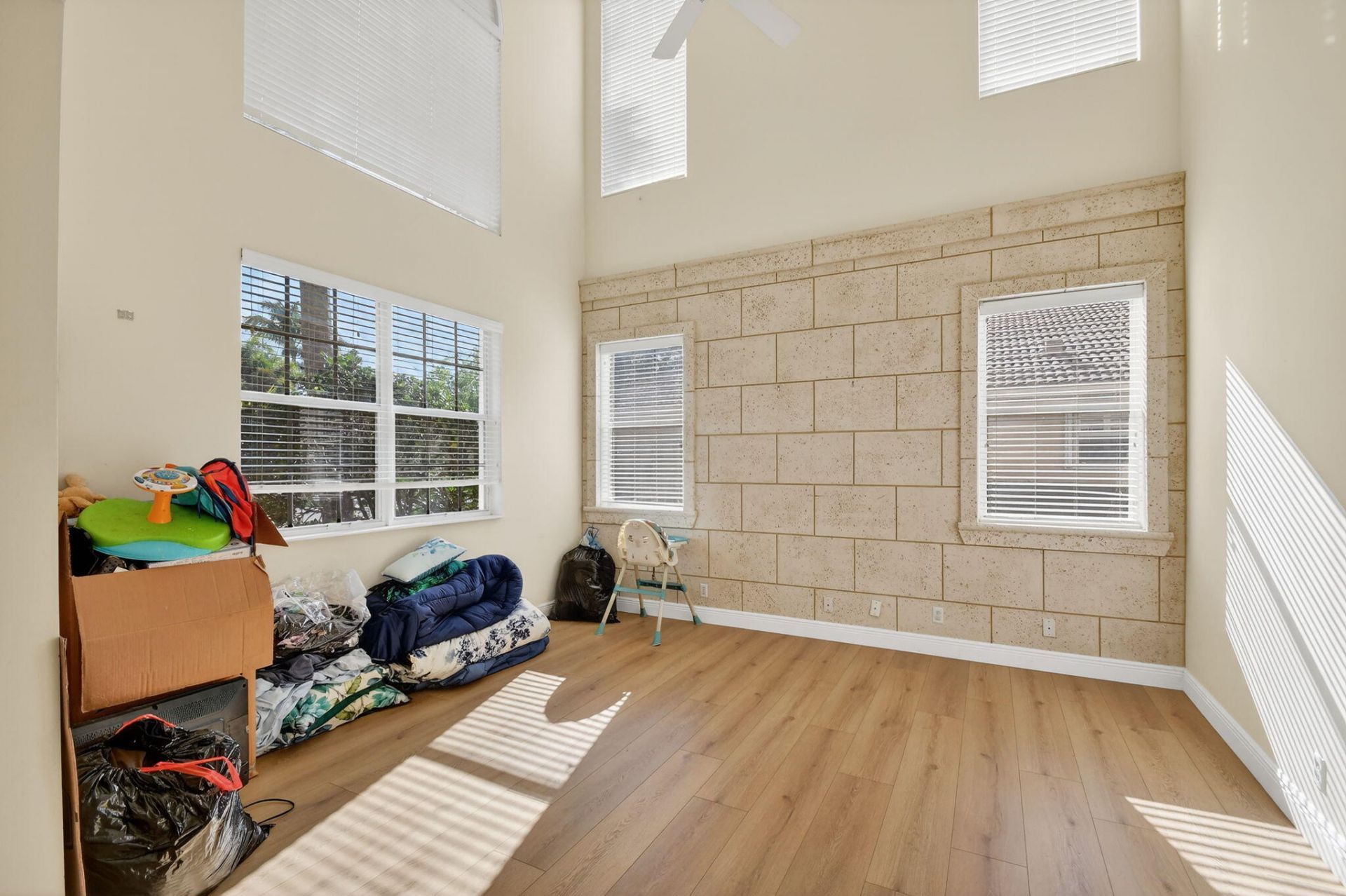 9599 Campi Drive, Lake Worth, FL 33467 Photo