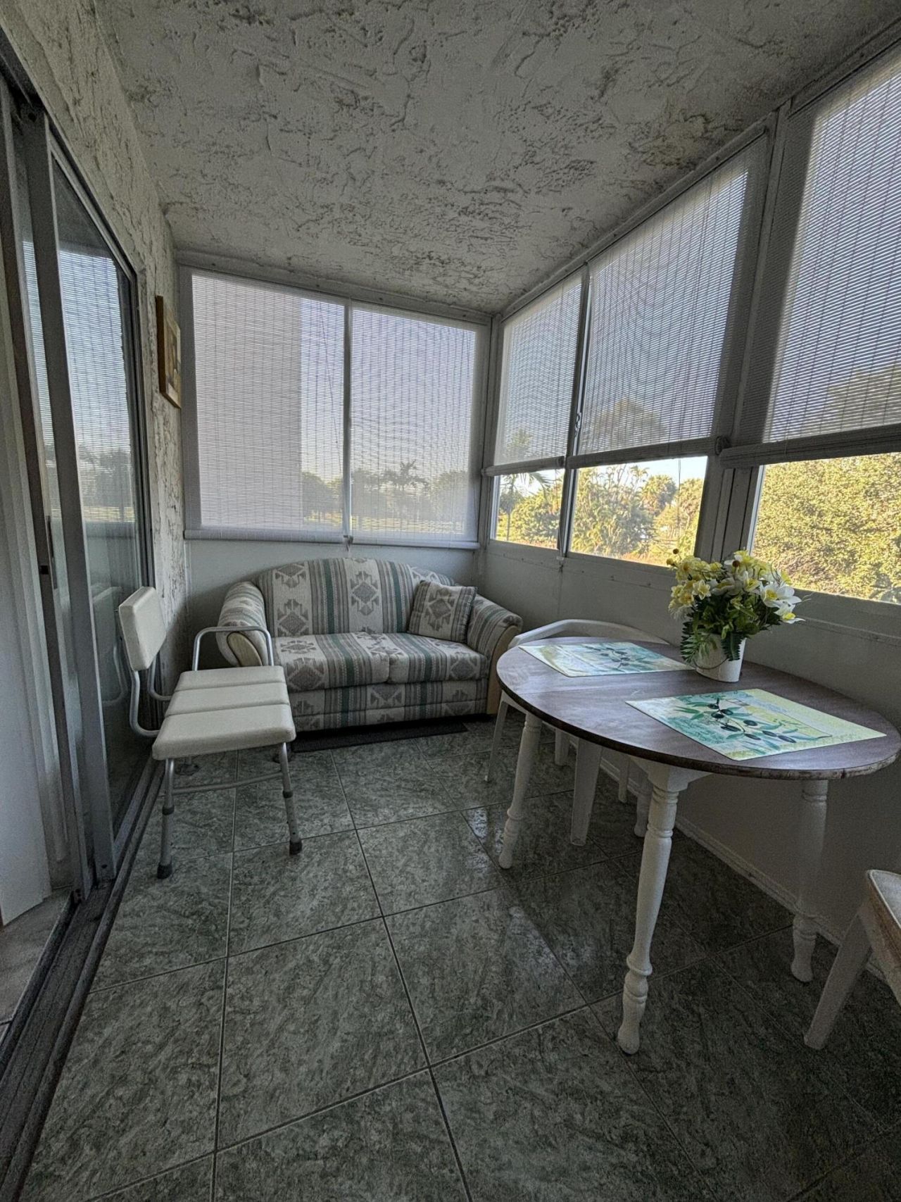 725 Lori Drive, Unit 203, Palm Springs, FL 33461 Photo