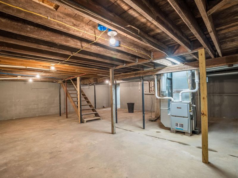 8240 Looney Road, Piqua, OH 45356 Photo 38