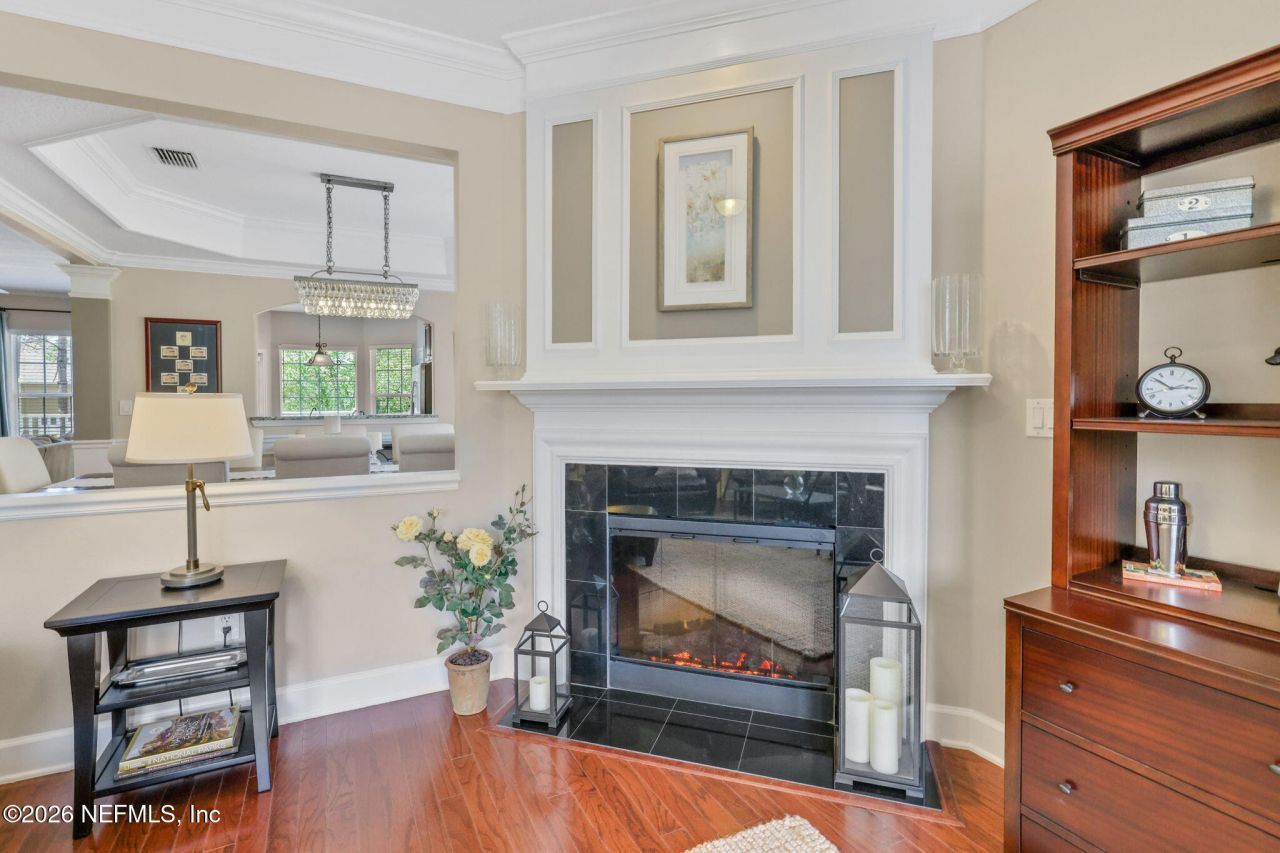 4274 Studio Park Avenue, Jacksonville, FL 32216 Photo