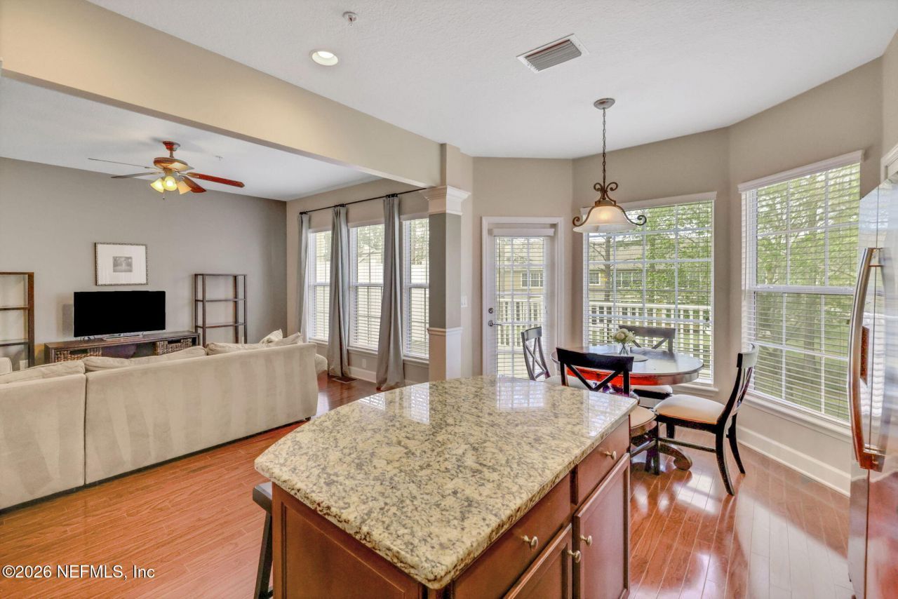 4274 Studio Park Avenue, Jacksonville, FL 32216 Photo