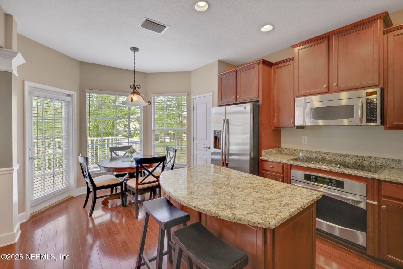 4274 Studio Park Avenue, Jacksonville, FL 32216 Photo